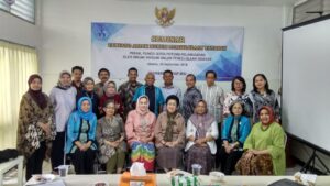 Read more about the article Seminar Tentang  Aspek Hukum Pengelolaan Yayasan
